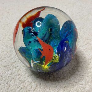 Art Glass Tropical Fish Paperweight Ocean Aquarium Round Small